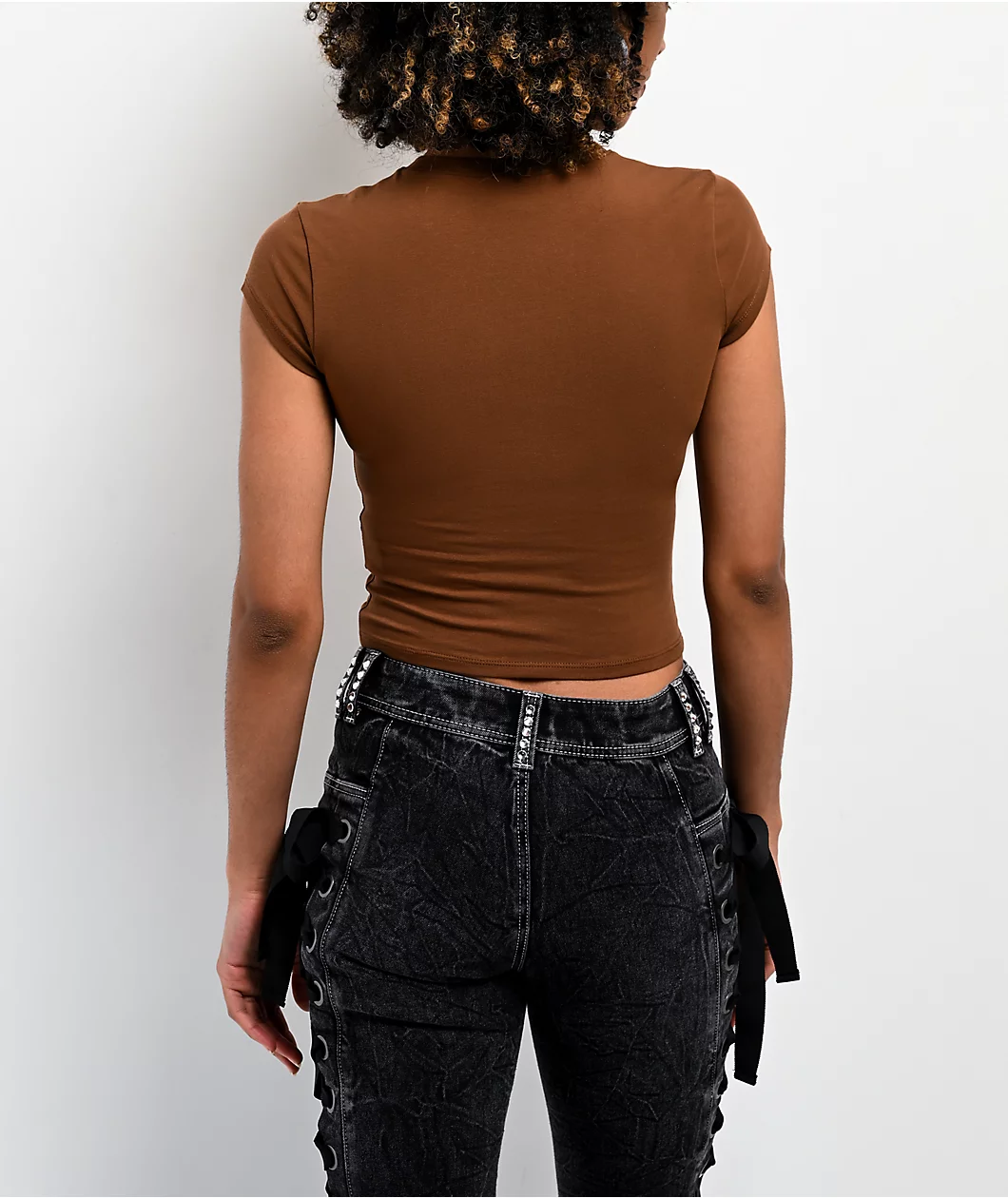 Ninth Hall Alina Brown Crop T-Shirt - Image 2